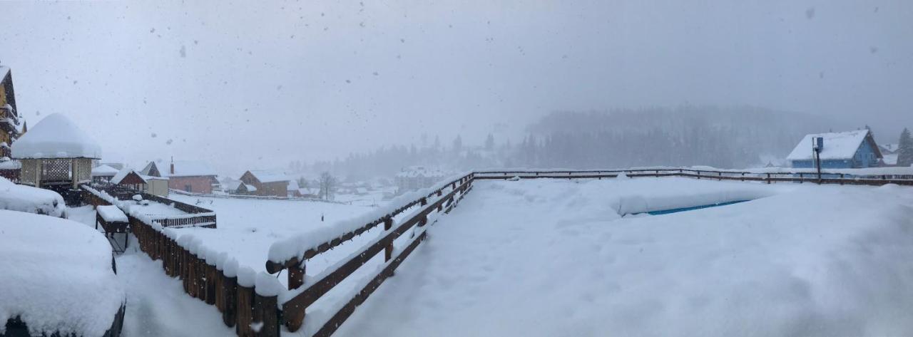 Villa Loiza Bukovel Exterior foto